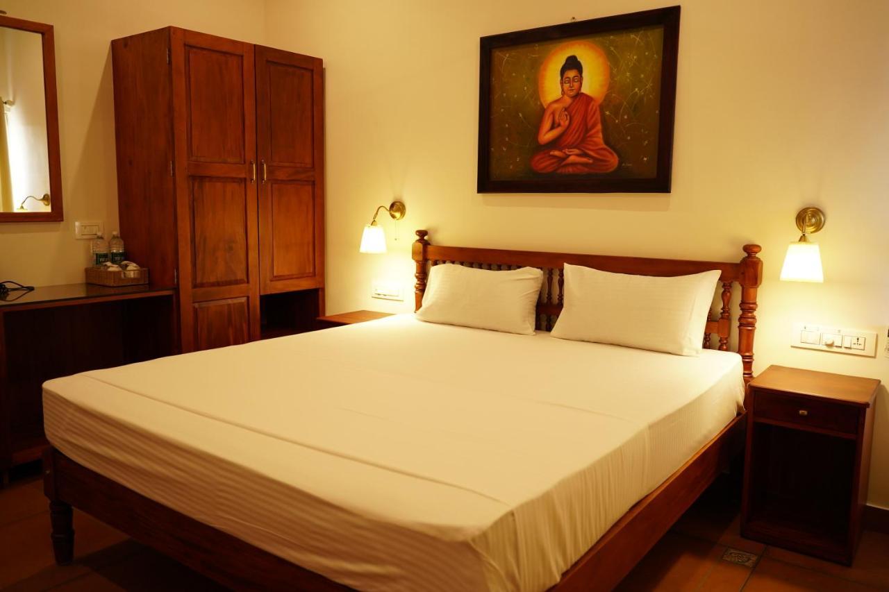 Buddha Beach Hotel โกวาลัม ภายนอก รูปภาพ