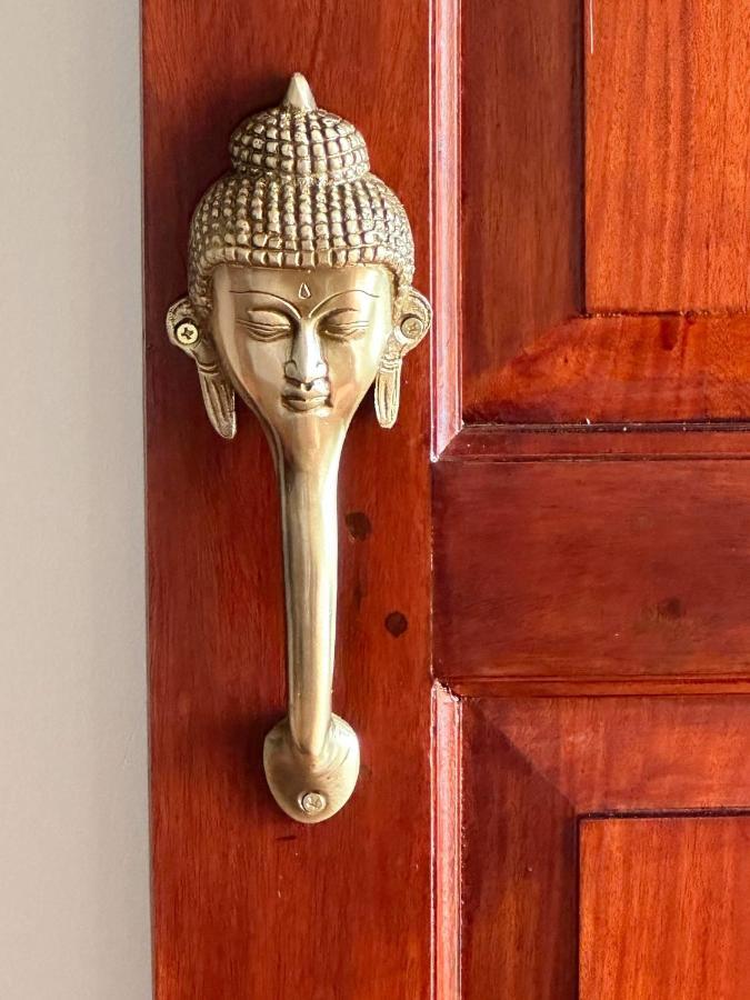 Buddha Beach Hotel โกวาลัม ภายนอก รูปภาพ