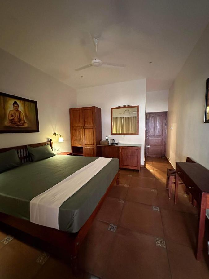 Buddha Beach Hotel โกวาลัม ภายนอก รูปภาพ