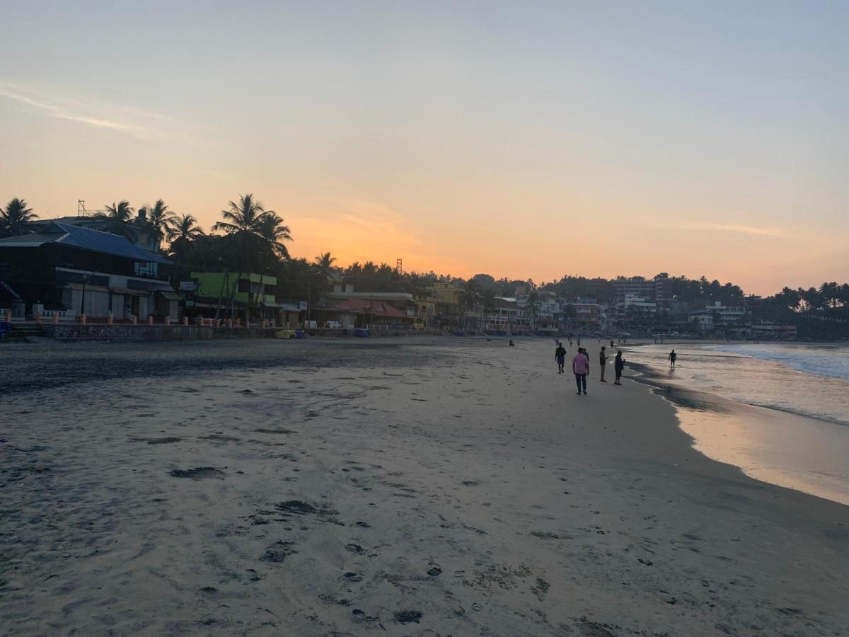 Buddha Beach Hotel โกวาลัม ภายนอก รูปภาพ