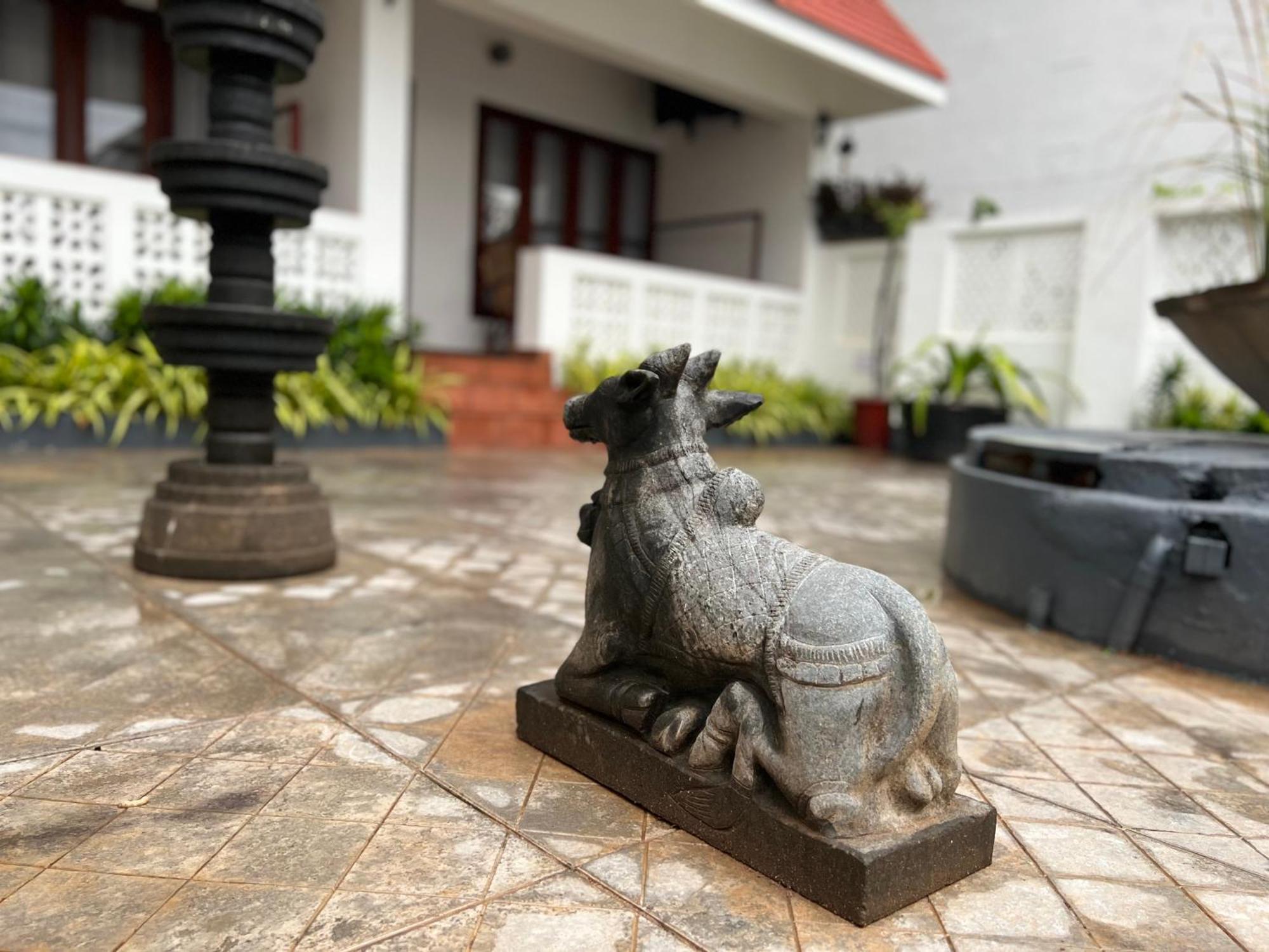 Buddha Beach Hotel โกวาลัม ภายนอก รูปภาพ
