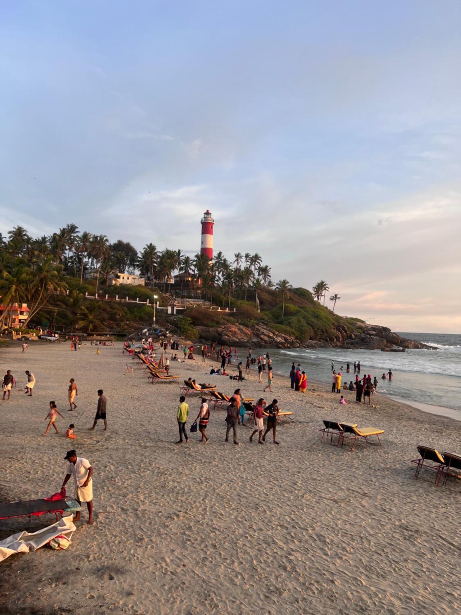 Buddha Beach Hotel โกวาลัม ภายนอก รูปภาพ