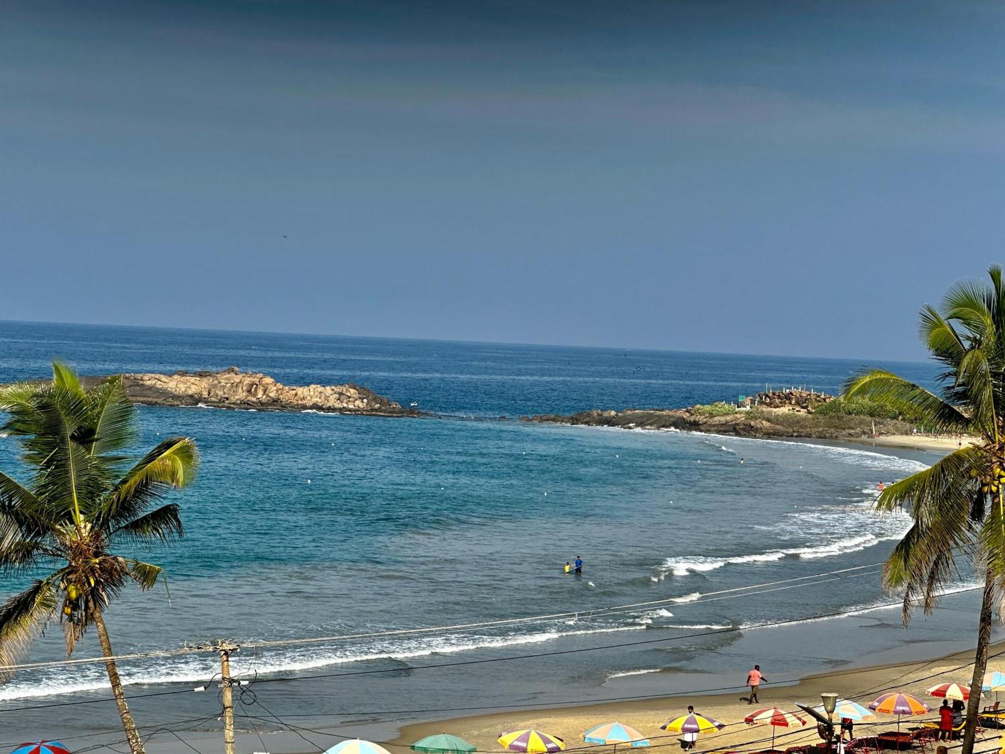 Buddha Beach Hotel โกวาลัม ภายนอก รูปภาพ